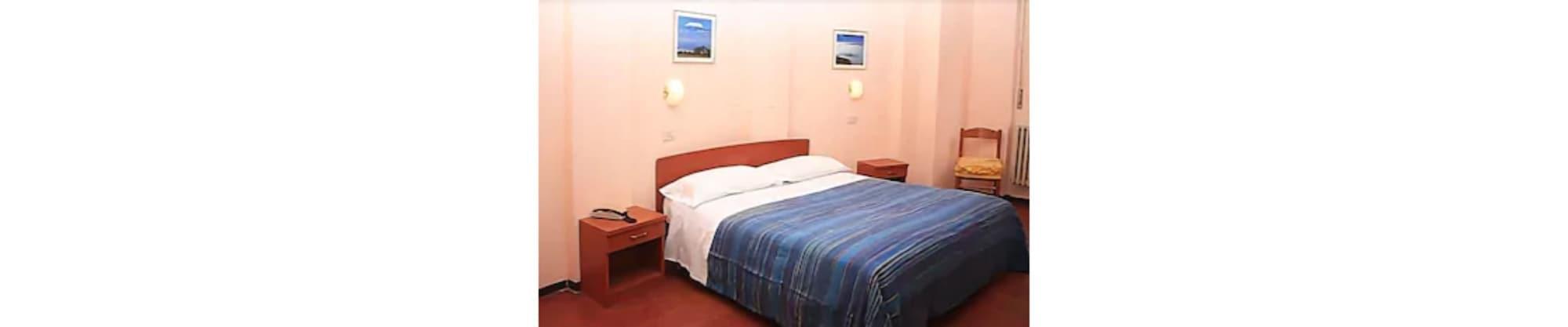 Hotel Mercurio Milan Luaran gambar