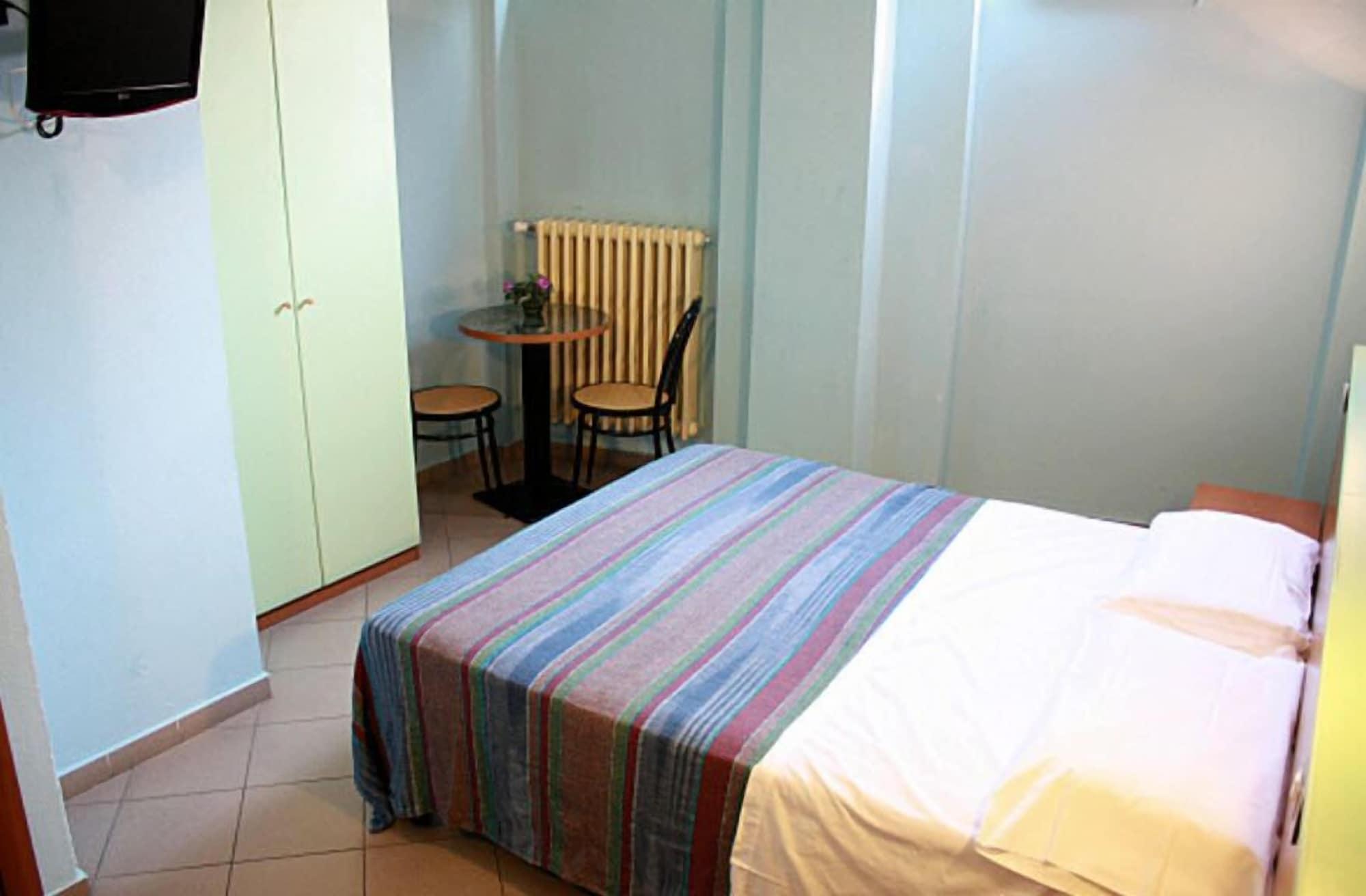 Hotel Mercurio Milan Luaran gambar